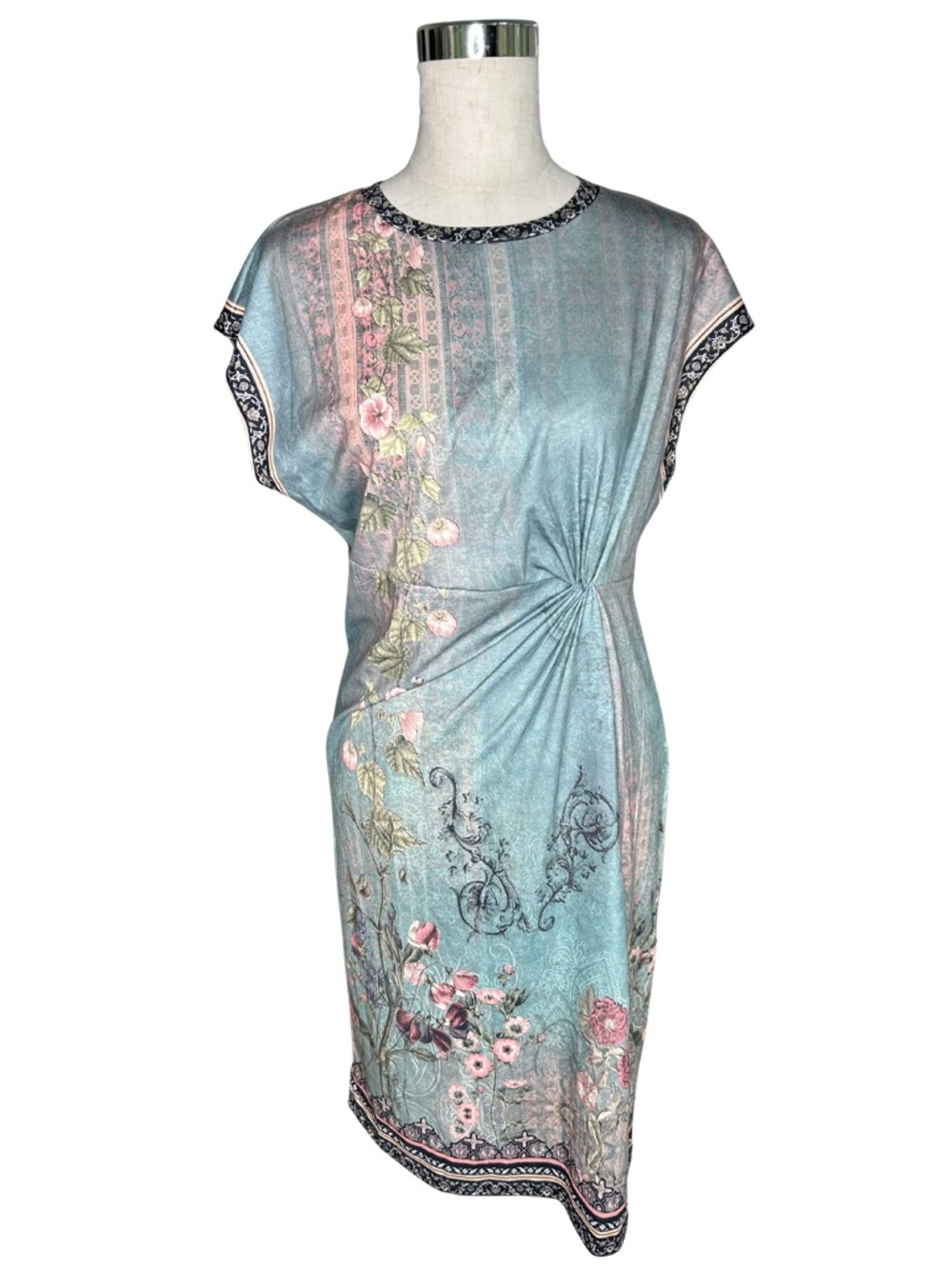 Green Bohemian Floral Twist-Waist Midi Dress